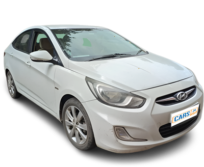 Hyundai Verna-img